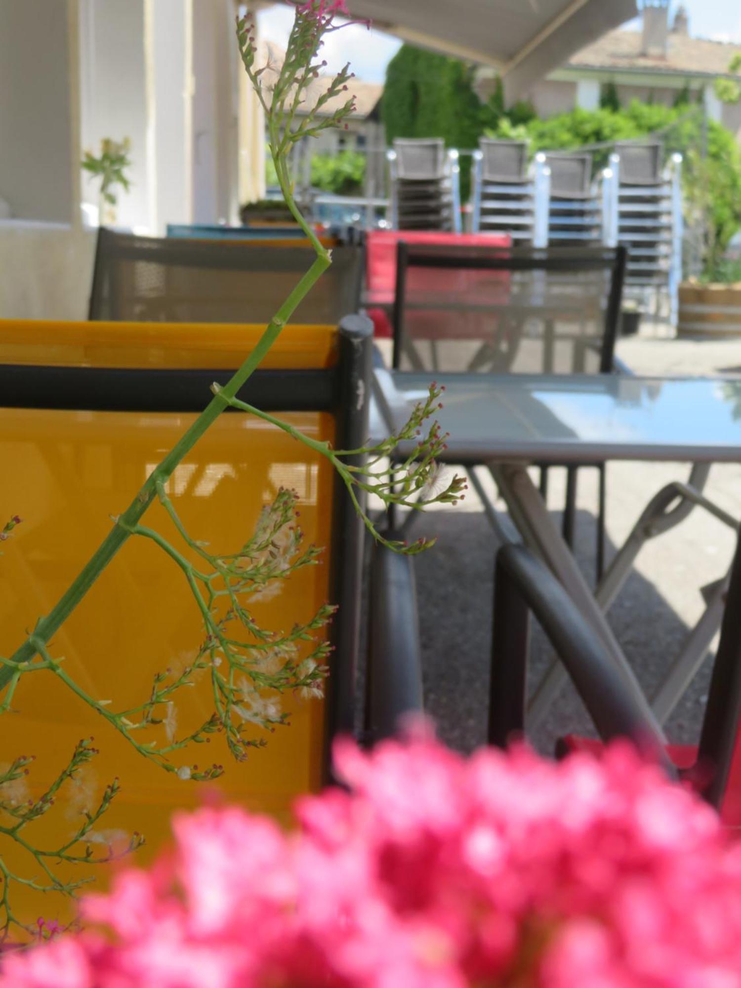 Auberge De La Petite Casserole Revest-des-Brousses Dış mekan fotoğraf
